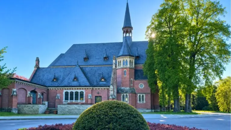 Bestattung auf allen Friedhöfen in Magdeburg